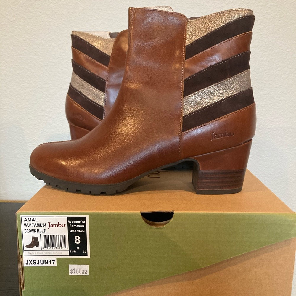 Jambu “Amal” boots size 8